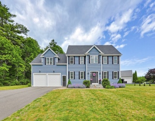 5 Rockmeadow Dr, East Bridgewater, Massachusetts, 4 Bedrooms Bedrooms, 9 Rooms Rooms,2.5 BathroomsBathrooms,Residential,For Sale,Rockmeadow Dr,73528663