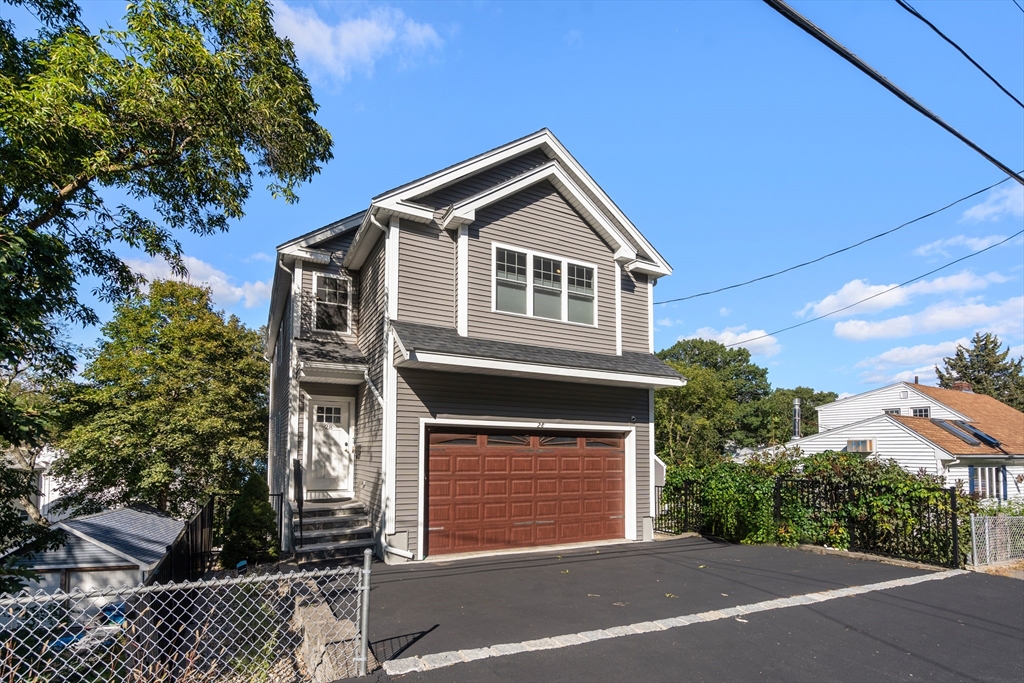 28 Park Ave, Medford, Massachusetts, 3 Bedrooms Bedrooms, 7 Rooms Rooms,3.5 BathroomsBathrooms,Residential Lease,For Rent,Park Ave,73528444