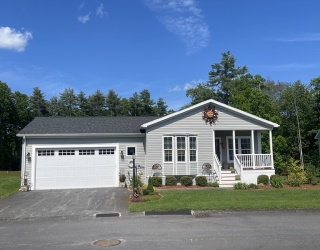 11 Sycamore Lane, Taunton, Massachusetts, 2 Bedrooms Bedrooms, 7 Rooms Rooms,2 BathroomsBathrooms,Residential,For Sale,Sycamore Lane,73528573