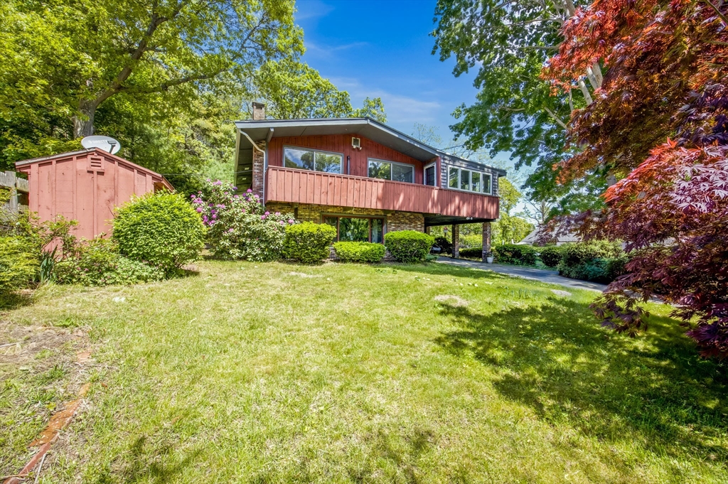 7 Buzzards Bay Dr, Plymouth, Massachusetts, 3 Bedrooms Bedrooms, 9 Rooms Rooms,2 BathroomsBathrooms,Residential,For Sale,Buzzards Bay Dr,73528409