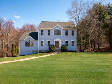 7 Farmington Dr, Shrewsbury, Massachusetts, 4 Bedrooms Bedrooms, 8 Rooms Rooms,2.5 BathroomsBathrooms,Residential,For Sale,Farmington Dr,73501791 7 Farmington Dr, Shrewsbury, Massachusetts, 4 Bedrooms Bedrooms, 8 Rooms Rooms,2.5 BathroomsBathrooms,Residential,For Sale,Farmington Dr,73501791