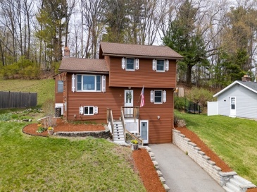 60 Fort Meadow Drive, Hudson, Massachusetts, 3 Bedrooms Bedrooms, 6 Rooms Rooms,1.5 BathroomsBathrooms,Residential,For Sale,Fort Meadow Drive,73506265 60 Fort Meadow Drive, Hudson, Massachusetts, 3 Bedrooms Bedrooms, 6 Rooms Rooms,1.5 BathroomsBathrooms,Residential,For Sale,Fort Meadow Drive,73506265