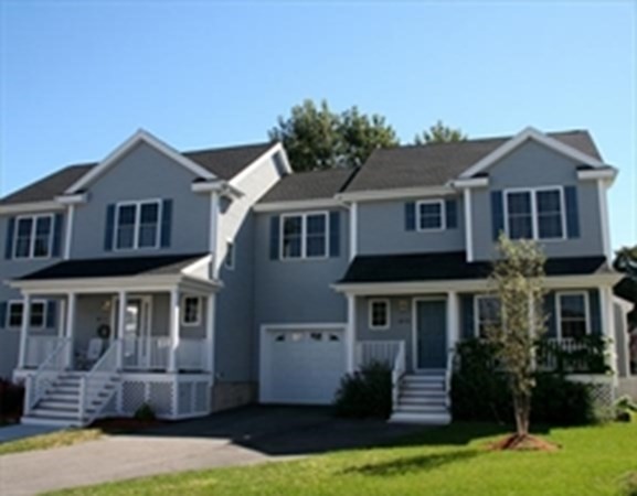 10 Blue Jay Circle, Wakefield, Massachusetts, 3 Bedrooms Bedrooms, 6 Rooms Rooms,2.5 BathroomsBathrooms,Residential Lease,For Rent,Blue Jay Circle,73528523