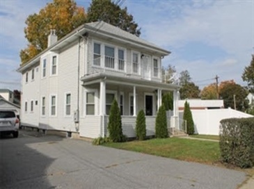 1561 Washington St, Newton, Massachusetts, 3 Bedrooms Bedrooms, 6 Rooms Rooms,1 BathroomBathrooms,Residential Lease,For Rent,Washington St,73528542