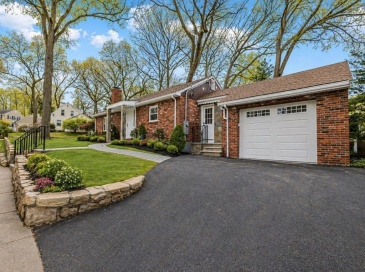 78 Windemere Circle, Braintree, Massachusetts, 4 Bedrooms Bedrooms, 6 Rooms Rooms,2 BathroomsBathrooms,Residential,For Sale,Windemere Circle,73510846 78 Windemere Circle, Braintree, Massachusetts, 4 Bedrooms Bedrooms, 6 Rooms Rooms,2 BathroomsBathrooms,Residential,For Sale,Windemere Circle,73510846