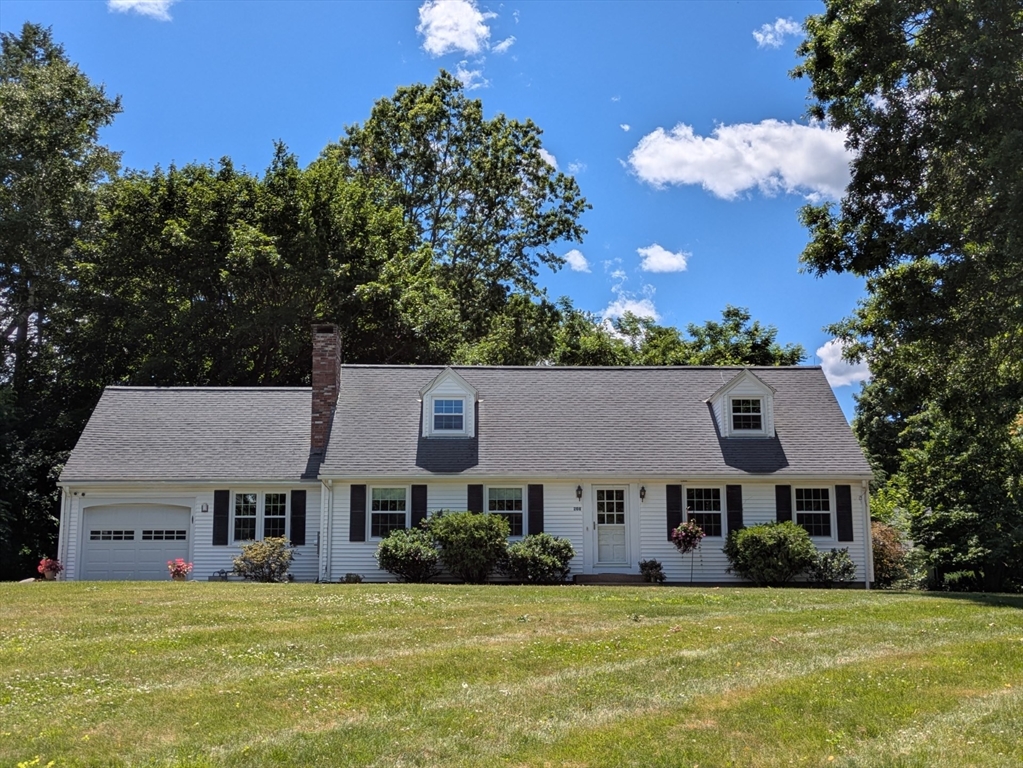 208 Rolling Ridge Rd, Amherst, Massachusetts, 4 Bedrooms Bedrooms, 8 Rooms Rooms,2 BathroomsBathrooms,Residential,For Sale,Rolling Ridge Rd,73484135