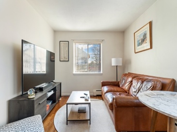 425 S Huntington Ave, Boston, Massachusetts, 2 Bedrooms Bedrooms, 5 Rooms Rooms,1 BathroomBathrooms,Residential Lease,For Rent,S Huntington Ave,73528375 425 S Huntington Ave, Boston, Massachusetts, 2 Bedrooms Bedrooms, 5 Rooms Rooms,1 BathroomBathrooms,Residential Lease,For Rent,S Huntington Ave,73528375