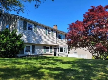 170 Ravenswood, Waltham, Massachusetts, 3 Bedrooms Bedrooms, 7 Rooms Rooms,1.5 BathroomsBathrooms,Residential Lease,For Rent,Ravenswood,73528761 170 Ravenswood, Waltham, Massachusetts, 3 Bedrooms Bedrooms, 7 Rooms Rooms,1.5 BathroomsBathrooms,Residential Lease,For Rent,Ravenswood,73528761
