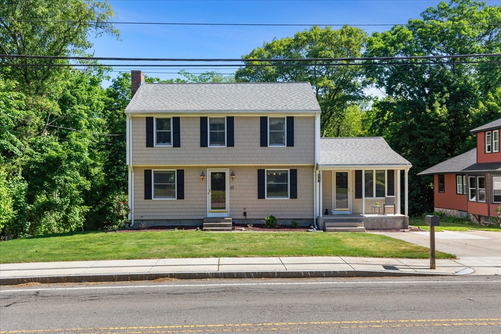 65 May St, Attleboro, Massachusetts, 3 Bedrooms Bedrooms, 6 Rooms Rooms,2.5 BathroomsBathrooms,Residential,For Sale,May St,73523291