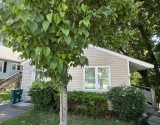 5 Loring St, Worcester, Massachusetts, 5 Bedrooms Bedrooms, 11 Rooms Rooms,2.5 BathroomsBathrooms,Residential Income,For Sale,Loring St,73529247