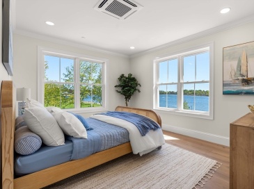 16 Franklin Street, Salem, Massachusetts, 3 Bedrooms Bedrooms, 6 Rooms Rooms,2 BathroomsBathrooms,Residential,For Sale,Franklin Street,73529255