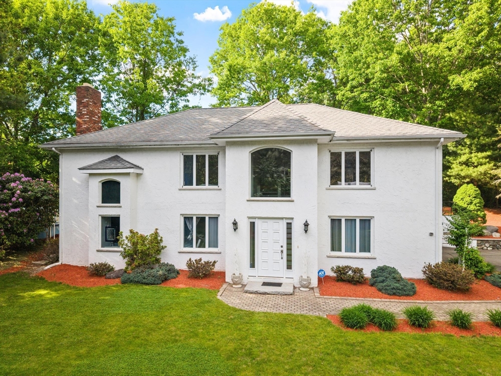 81 Goodale St, Peabody, Massachusetts, 4 Bedrooms Bedrooms, 9 Rooms Rooms,2 BathroomsBathrooms,Residential,For Sale,Goodale St,73528811