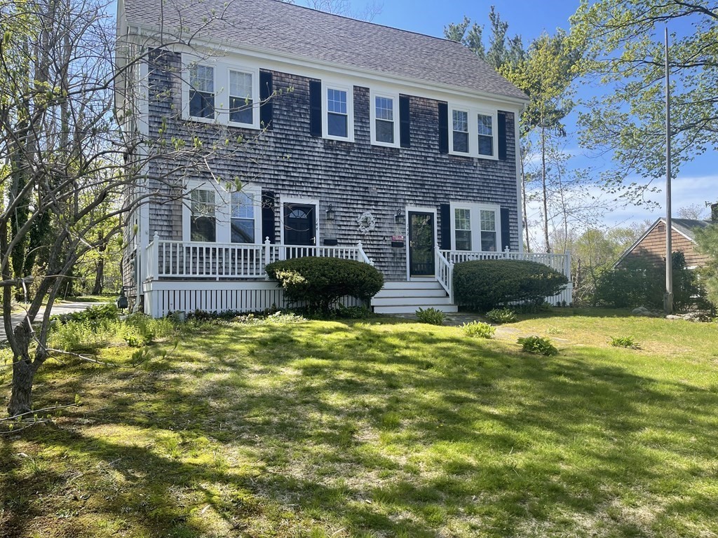 144 Hollett St, Scituate, Massachusetts, 2 Bedrooms Bedrooms, 5 Rooms Rooms,1.5 BathroomsBathrooms,Residential Lease,For Rent,Hollett St,73528704