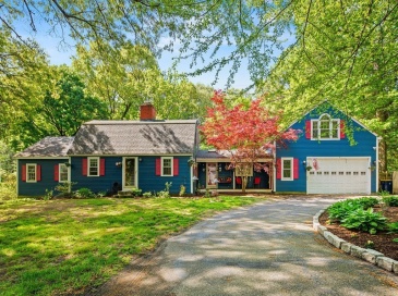 49 Ashcroft Rd, Sharon, Massachusetts, 5 Bedrooms Bedrooms, 10 Rooms Rooms,3.5 BathroomsBathrooms,Residential,For Sale,Ashcroft Rd,73528983