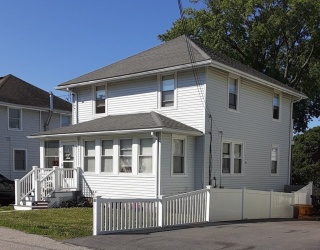 35 Manomet Rd, Weymouth, Massachusetts, 4 Bedrooms Bedrooms, 8 Rooms Rooms,2 BathroomsBathrooms,Residential Income,For Sale,Manomet Rd,73528864