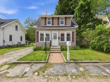 22 Lauf St, Worcester, Massachusetts, 3 Bedrooms Bedrooms, 5 Rooms Rooms,2 BathroomsBathrooms,Residential,For Sale,Lauf St,73528908