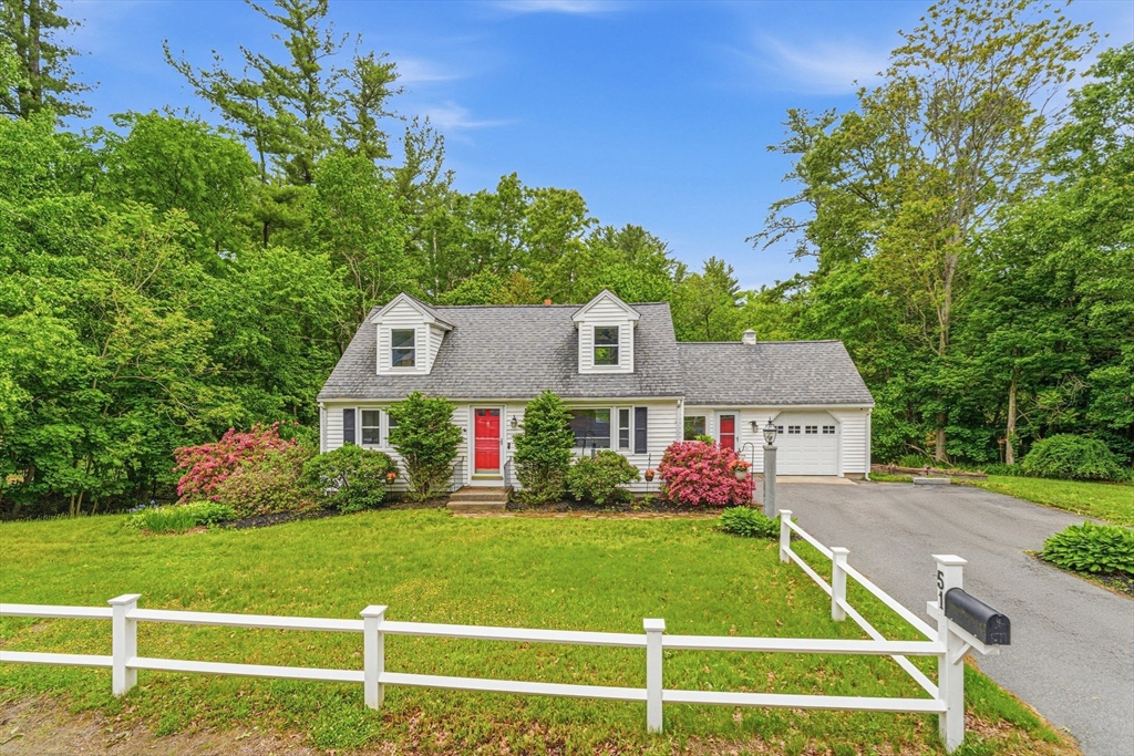 51 Parker Road, Chelmsford, Massachusetts, 4 Bedrooms Bedrooms, 7 Rooms Rooms,2 BathroomsBathrooms,Residential,For Sale,Parker Road,73528539