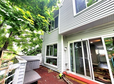 391 Hyde Park Ave, Boston, Massachusetts, 2 Bedrooms Bedrooms, 4 Rooms Rooms,1.5 BathroomsBathrooms,Residential Lease,For Rent,Hyde Park Ave,73528767 391 Hyde Park Ave, Boston, Massachusetts, 2 Bedrooms Bedrooms, 4 Rooms Rooms,1.5 BathroomsBathrooms,Residential Lease,For Rent,Hyde Park Ave,73528767