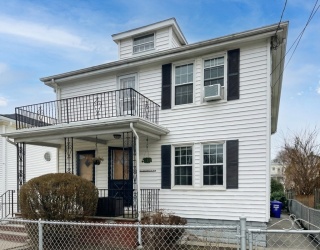 51-53 S Waverly St, Boston, Massachusetts, 6 Bedrooms Bedrooms, 10 Rooms Rooms,2 BathroomsBathrooms,Residential Income,For Sale,S Waverly St,73529164