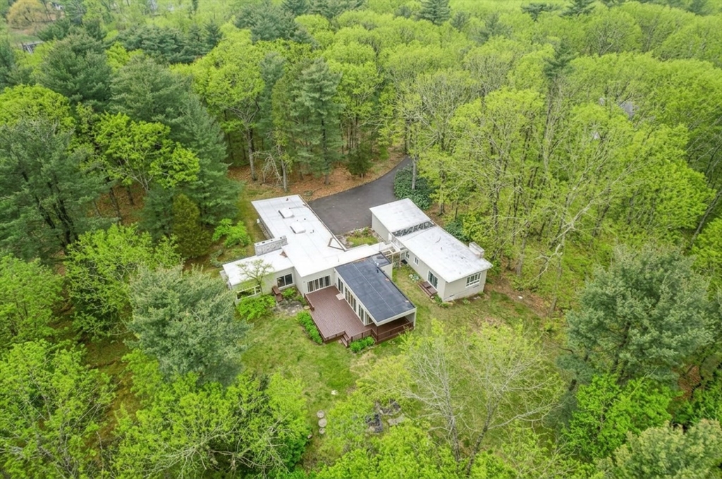 583 Gay St, Westwood, Massachusetts, 5 Bedrooms Bedrooms, 10 Rooms Rooms,4.5 BathroomsBathrooms,Residential,For Sale,Gay St,73529165