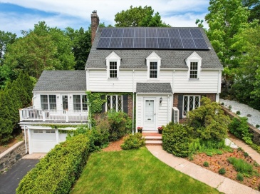 12 Powder House Rd Ext, Medford, Massachusetts, 4 Bedrooms Bedrooms, 8 Rooms Rooms,4.5 BathroomsBathrooms,Residential,For Sale,Powder House Rd Ext,73529155