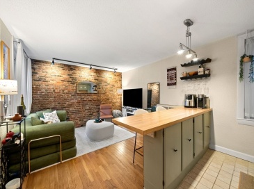 10 Henchman St, Boston, Massachusetts, 1 Bedroom Bedrooms, 2 Rooms Rooms,1 BathroomBathrooms,Residential Lease,For Rent,Henchman St,73529185 10 Henchman St, Boston, Massachusetts, 1 Bedroom Bedrooms, 2 Rooms Rooms,1 BathroomBathrooms,Residential Lease,For Rent,Henchman St,73529185