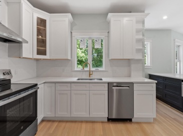 61 Warren St, Medford, Massachusetts, 4 Bedrooms Bedrooms, 8 Rooms Rooms,3 BathroomsBathrooms,Residential Lease,For Rent,Warren St,73528973 61 Warren St, Medford, Massachusetts, 4 Bedrooms Bedrooms, 8 Rooms Rooms,3 BathroomsBathrooms,Residential Lease,For Rent,Warren St,73528973