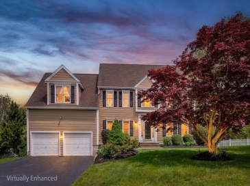45 Piccadilly Way, Westborough, Massachusetts, 5 Bedrooms Bedrooms, 9 Rooms Rooms,3 BathroomsBathrooms,Residential,For Sale,Piccadilly Way,73528897