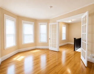 26 Rose St, Somerville, Massachusetts, 2 Bedrooms Bedrooms, 5 Rooms Rooms,1 BathroomBathrooms,Residential Lease,For Rent,Rose St,73529004