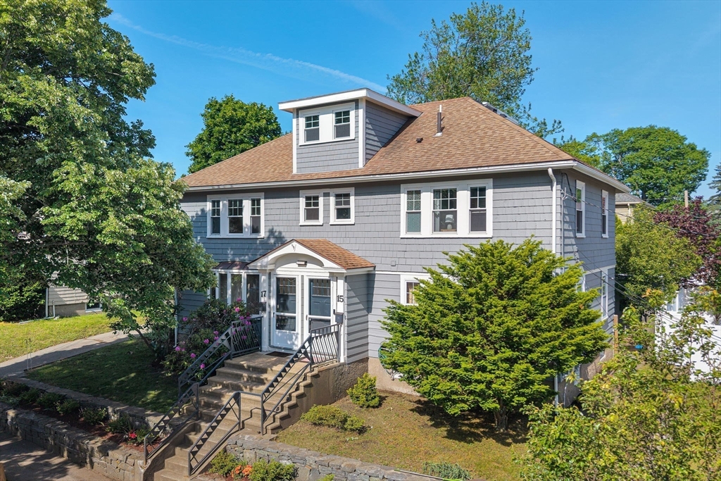 15 Noble St, Newton, Massachusetts, 4 Bedrooms Bedrooms, 7 Rooms Rooms,2 BathroomsBathrooms,Residential,For Sale,Noble St,73528380