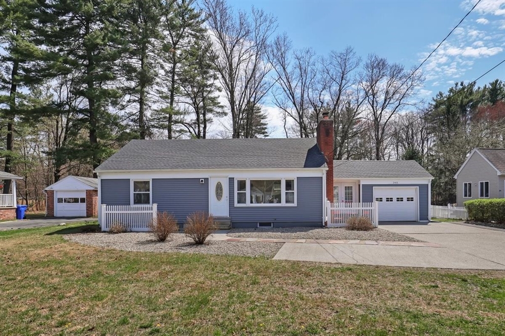 2401 Wilbraham Rd, Springfield, Massachusetts, 3 Bedrooms Bedrooms, 6 Rooms Rooms,3 BathroomsBathrooms,Residential,For Sale,Wilbraham Rd,73501364