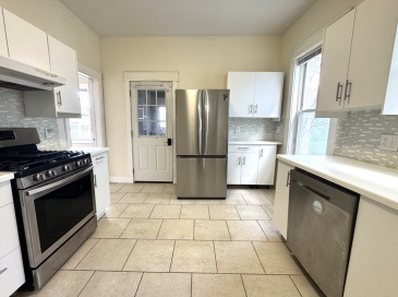24 Weld Hill St., Boston, Massachusetts, 3 Bedrooms Bedrooms, 6 Rooms Rooms,2 BathroomsBathrooms,Residential Lease,For Rent,Weld Hill St.,73495065 24 Weld Hill St., Boston, Massachusetts, 3 Bedrooms Bedrooms, 6 Rooms Rooms,2 BathroomsBathrooms,Residential Lease,For Rent,Weld Hill St.,73495065