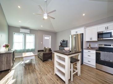 340 Vale St, Fall River, Massachusetts, 2 Bedrooms Bedrooms, 5 Rooms Rooms,1 BathroomBathrooms,Residential,For Sale,Vale St,73439189
