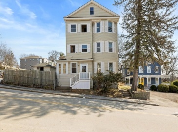 183 Vernon St, Worcester, Massachusetts, 3 Bedrooms Bedrooms, 6 Rooms Rooms,1 BathroomBathrooms,Residential Lease,For Rent,Vernon St,73486601