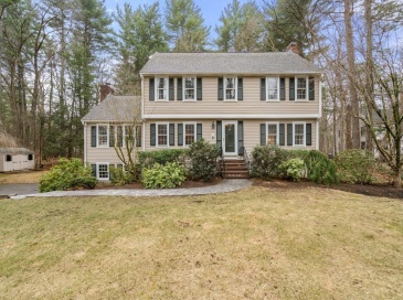 55 Maynard Farm Rd, Sudbury, Massachusetts, 4 Bedrooms Bedrooms, 9 Rooms Rooms,2.5 BathroomsBathrooms,Residential,For Sale,Maynard Farm Rd,73498644