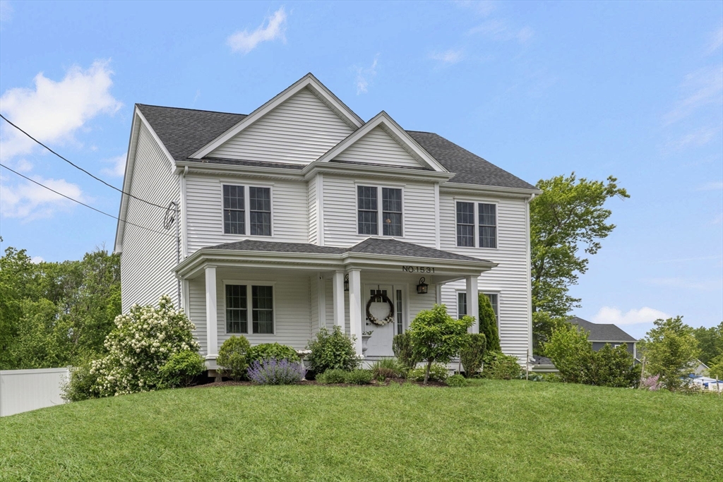 1531 County, Attleboro, Massachusetts, 3 Bedrooms Bedrooms, 8 Rooms Rooms,2.5 BathroomsBathrooms,Residential,For Sale,County,73529276