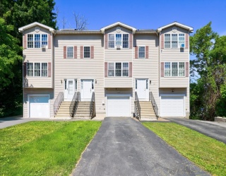 22-B Bancroft St, Worcester, Massachusetts, 2 Bedrooms Bedrooms, 4 Rooms Rooms,1.5 BathroomsBathrooms,Residential,For Sale,Bancroft St,73529275