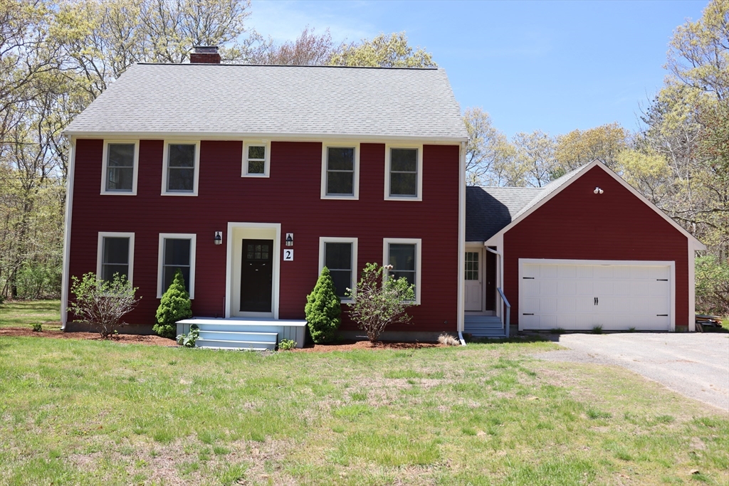 2 Sea Pines Ln, Sandwich, Massachusetts, 4 Bedrooms Bedrooms, 8 Rooms Rooms,3.5 BathroomsBathrooms,Residential,For Sale,Sea Pines Ln,73529257