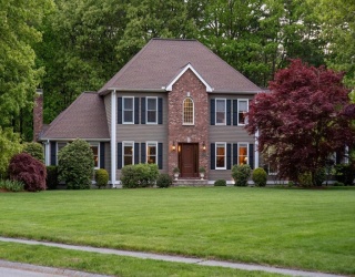 4 Overlook Dr, Groton, Massachusetts, 4 Bedrooms Bedrooms, 9 Rooms Rooms,2.5 BathroomsBathrooms,Residential,For Sale,Overlook Dr,73529254