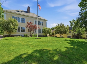 48 Phillips Road, Holden, Massachusetts, 2 Bedrooms Bedrooms, 5 Rooms Rooms,1.5 BathroomsBathrooms,Residential,For Sale,Phillips Road,73529461