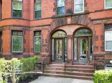 1895A Beacon, Brookline, Massachusetts, 2 Bedrooms Bedrooms, 4 Rooms Rooms,1 BathroomBathrooms,Residential,For Sale,Beacon,73519930