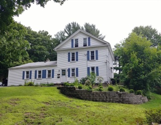 77 Hudson St, Marlborough, Massachusetts, 2 Bedrooms Bedrooms, 6 Rooms Rooms,1 BathroomBathrooms,Residential Lease,For Rent,Hudson St,73529742