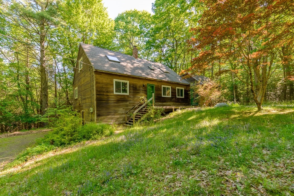113 West St, Pepperell, Massachusetts, 4 Bedrooms Bedrooms, 7 Rooms Rooms,2 BathroomsBathrooms,Residential,For Sale,West St,73529496