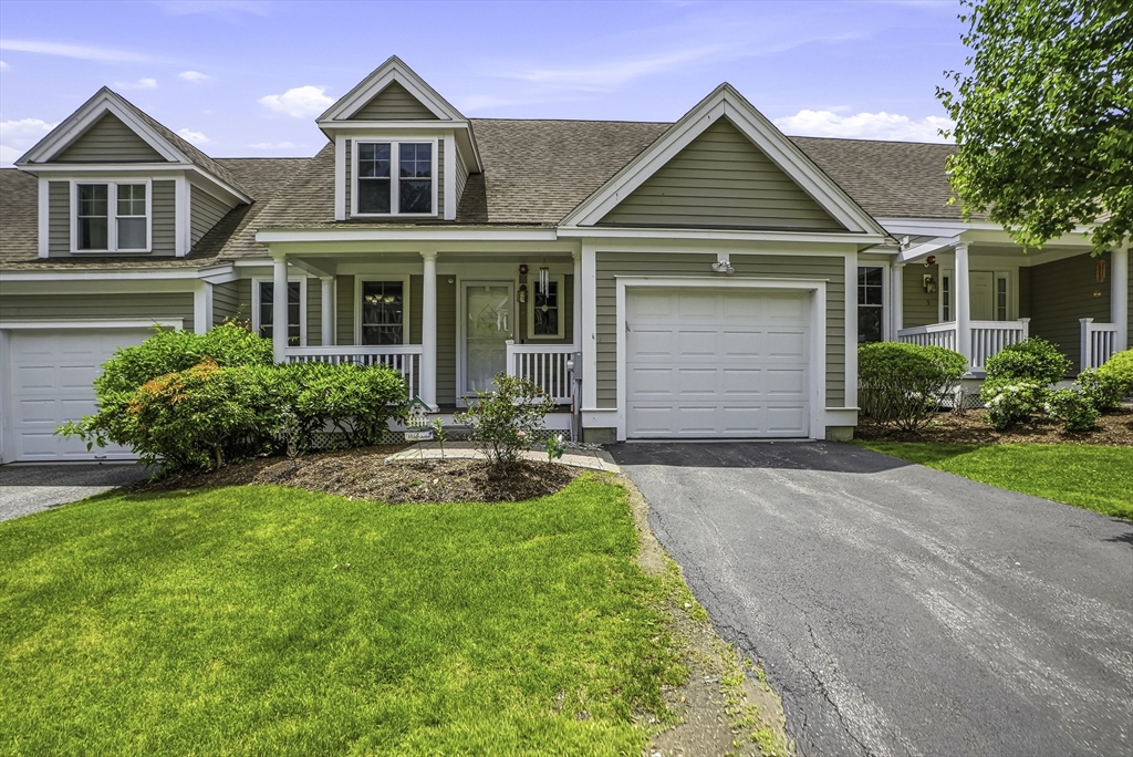 3 Woodbridge Ct, Grafton, Massachusetts, 3 Bedrooms Bedrooms, 6 Rooms Rooms,2.5 BathroomsBathrooms,Residential,For Sale,Woodbridge Ct,73529744