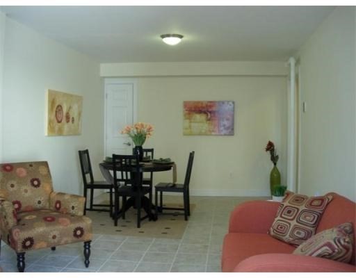 35 Lee Street, Cambridge, Massachusetts, 1 Bedroom Bedrooms, 3 Rooms Rooms,1 BathroomBathrooms,Residential Lease,For Rent,Lee Street,73529508