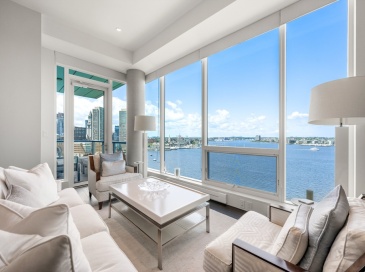 22 Liberty Dr, Boston, Massachusetts, 2 Bedrooms Bedrooms, 5 Rooms Rooms,2.5 BathroomsBathrooms,Residential,For Sale,Liberty Dr,73529521