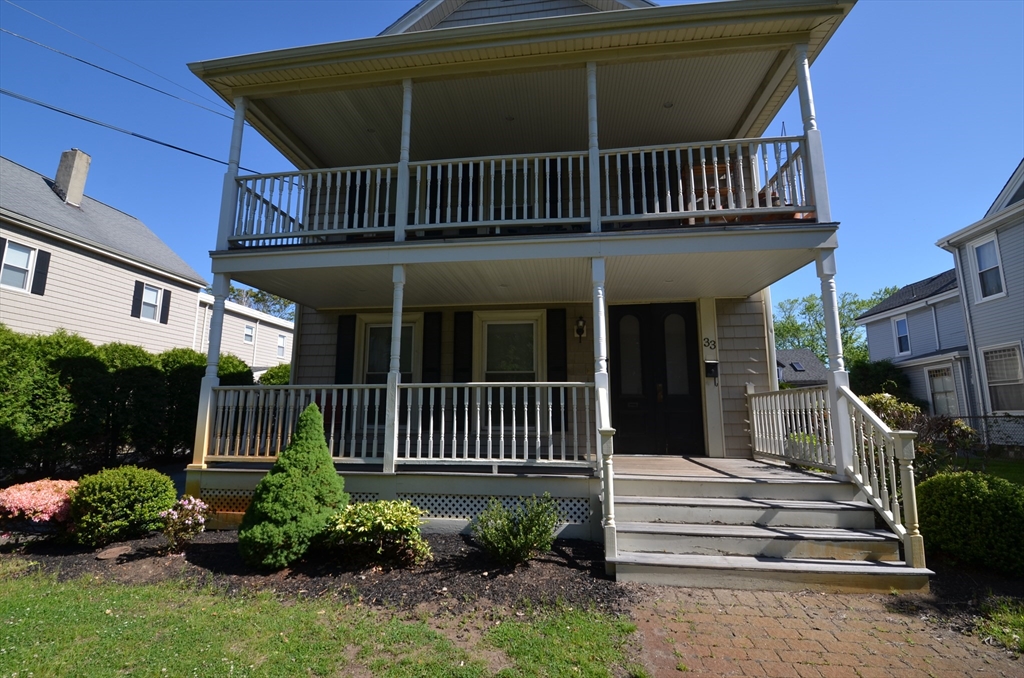 33 W Emerson St, Melrose, Massachusetts, 1 Bedroom Bedrooms, 4 Rooms Rooms,1 BathroomBathrooms,Residential Lease,For Rent,W Emerson St,73529535