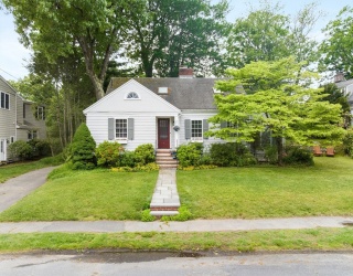 89 Melrose Ave, Needham, Massachusetts, 4 Bedrooms Bedrooms, 8 Rooms Rooms,2 BathroomsBathrooms,Residential,For Sale,Melrose Ave,73529538