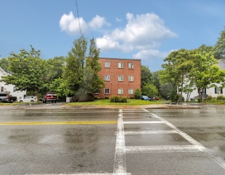 191 Commercial Street, Braintree, Massachusetts, 2 Bedrooms Bedrooms, 4 Rooms Rooms,1 BathroomBathrooms,Residential Lease,For Rent,Commercial Street,73529388