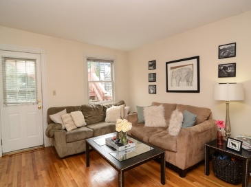 546 East 8th Street, Boston, Massachusetts, 3 Bedrooms Bedrooms, 5 Rooms Rooms,1 BathroomBathrooms,Residential Lease,For Rent,East 8th Street,73519681 546 East 8th Street, Boston, Massachusetts, 3 Bedrooms Bedrooms, 5 Rooms Rooms,1 BathroomBathrooms,Residential Lease,For Rent,East 8th Street,73519681